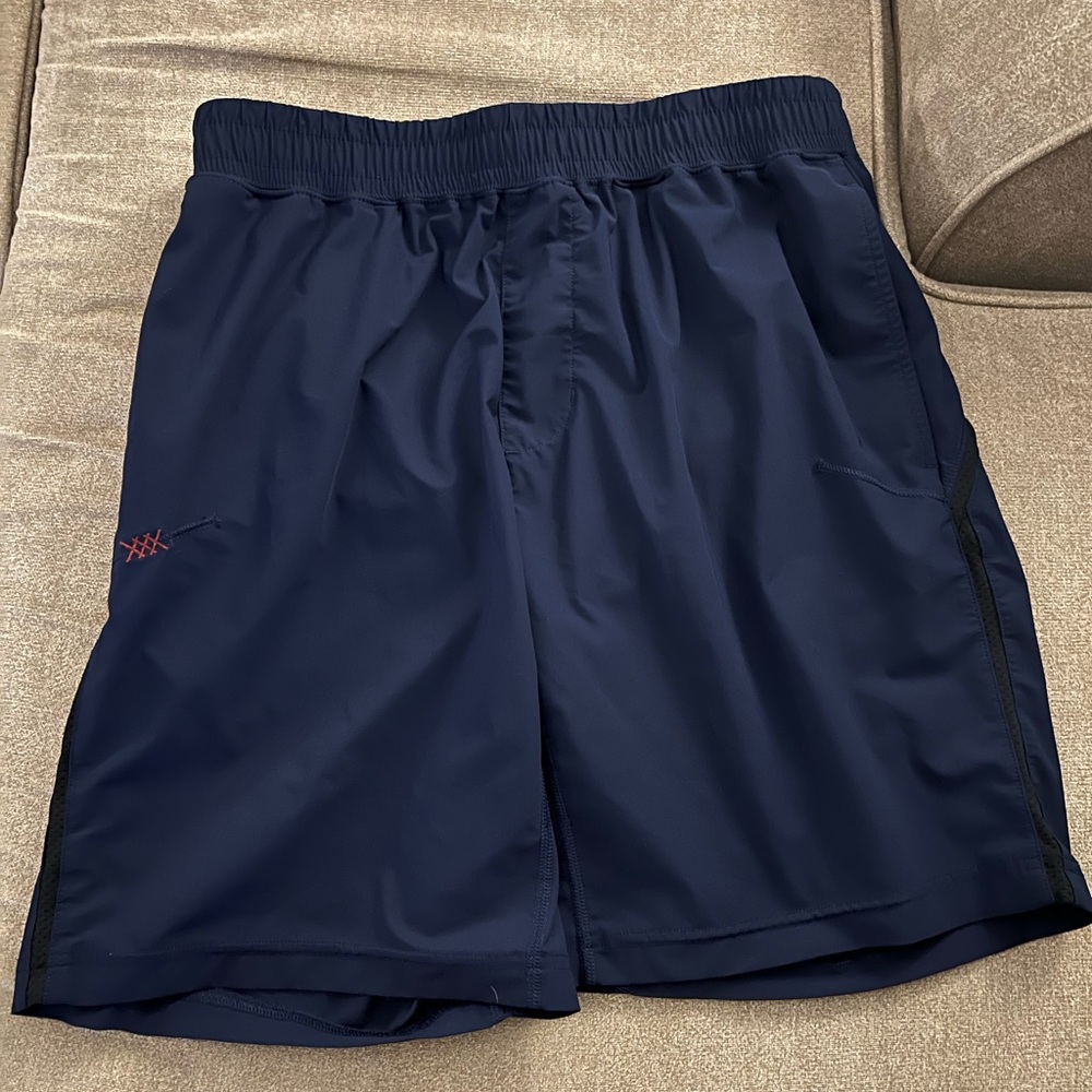 Rhone Versatility Shorts Linerless 9” Inseam Medium